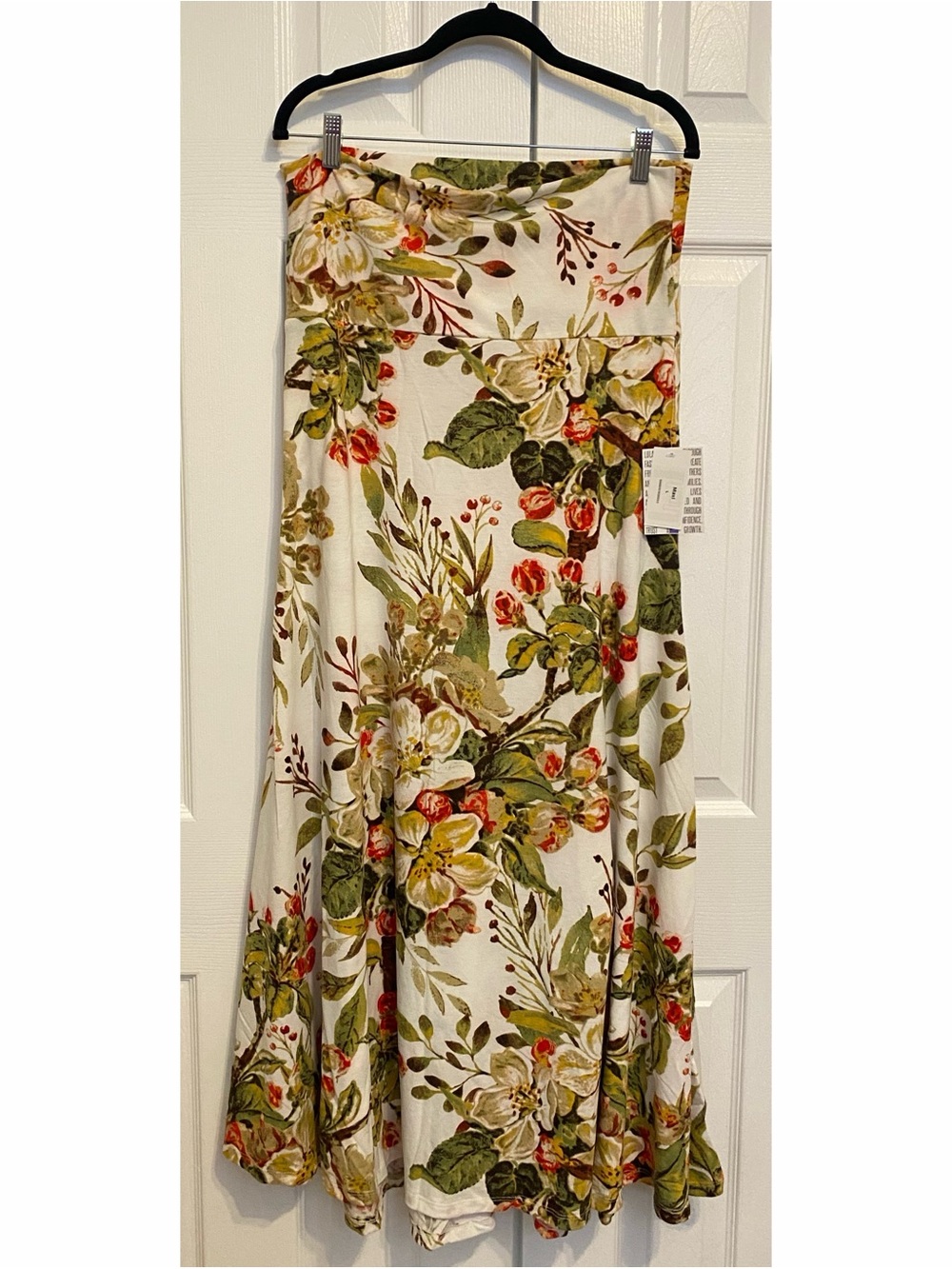LULAROE- Maxi Skirt White Floral size Large